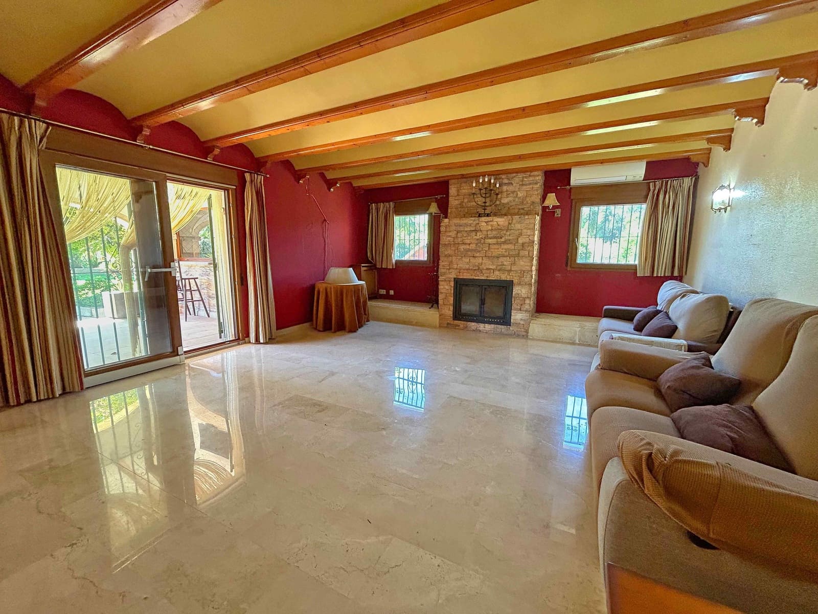 Chalet de 6 habitaciones en Pedreguer en venta con piscina - 975.000 € (Ref: 9865090)