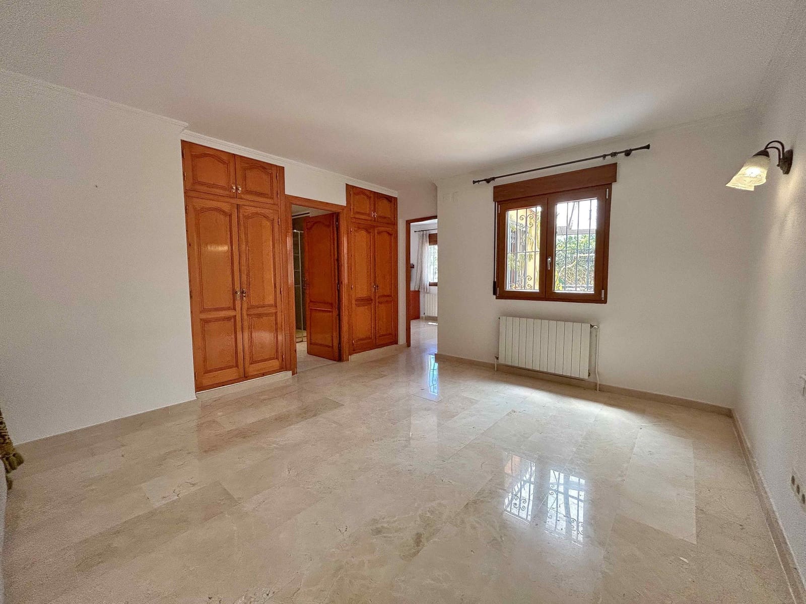 Chalet de 6 habitaciones en Pedreguer en venta con piscina - 975.000 € (Ref: 9865090)