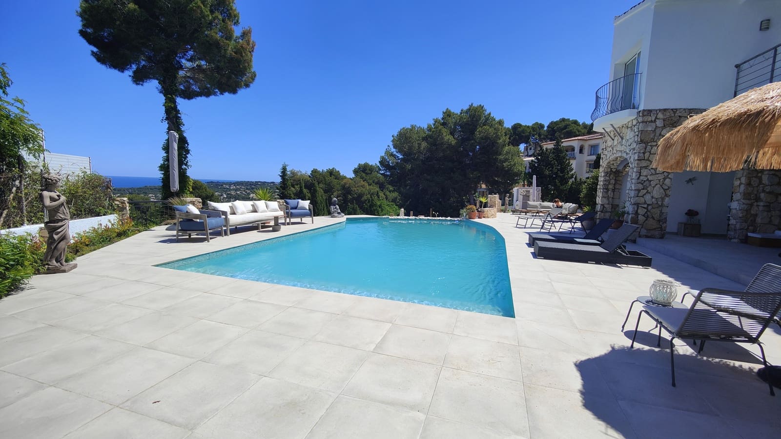 5 slaapkamer Villa te koop in Javea / Xabia met zwembad - € 1.699.000 (Ref: 9875999)