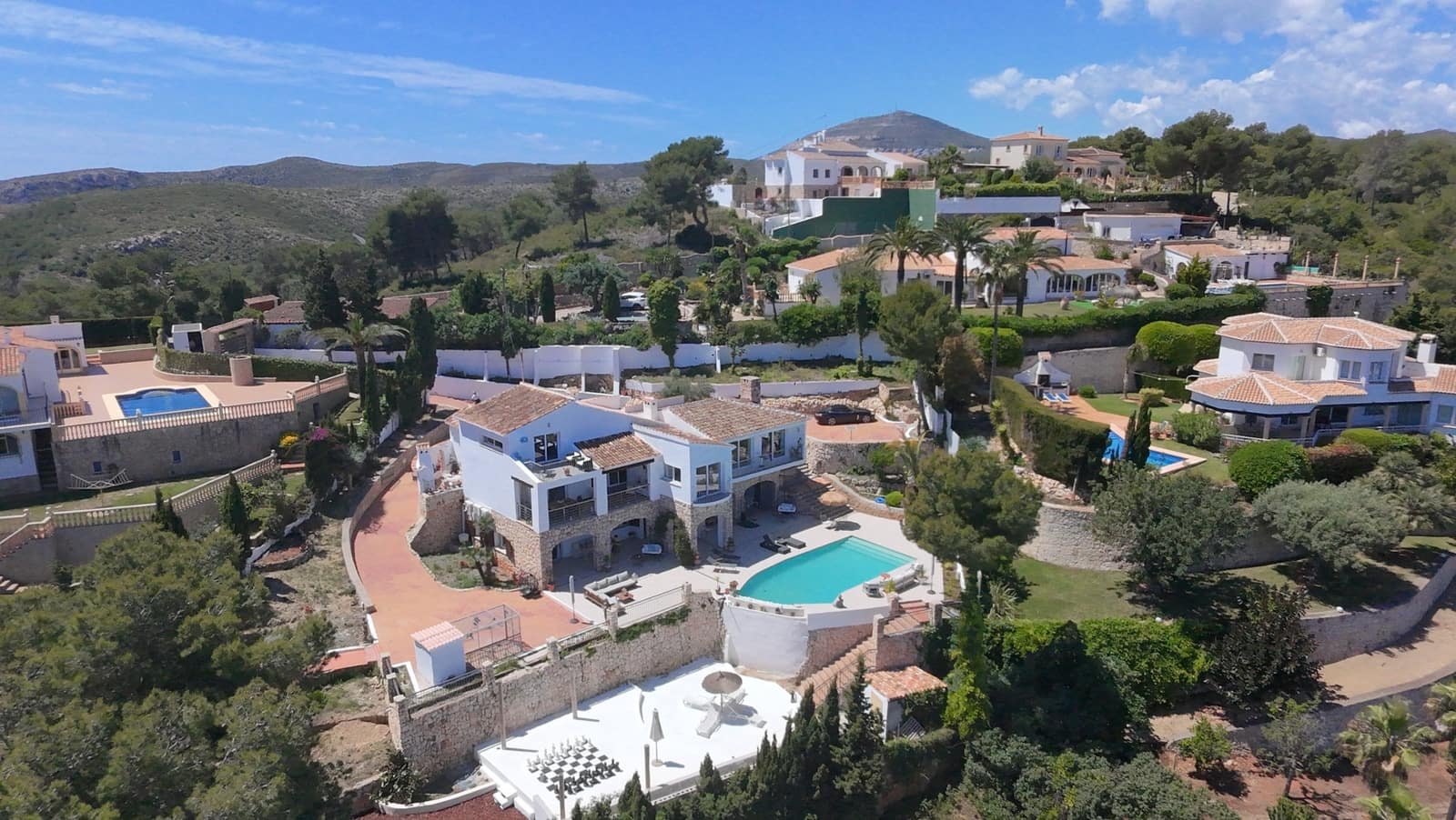 5 slaapkamer Villa te koop in Javea / Xabia met zwembad - € 1.699.000 (Ref: 9875999)