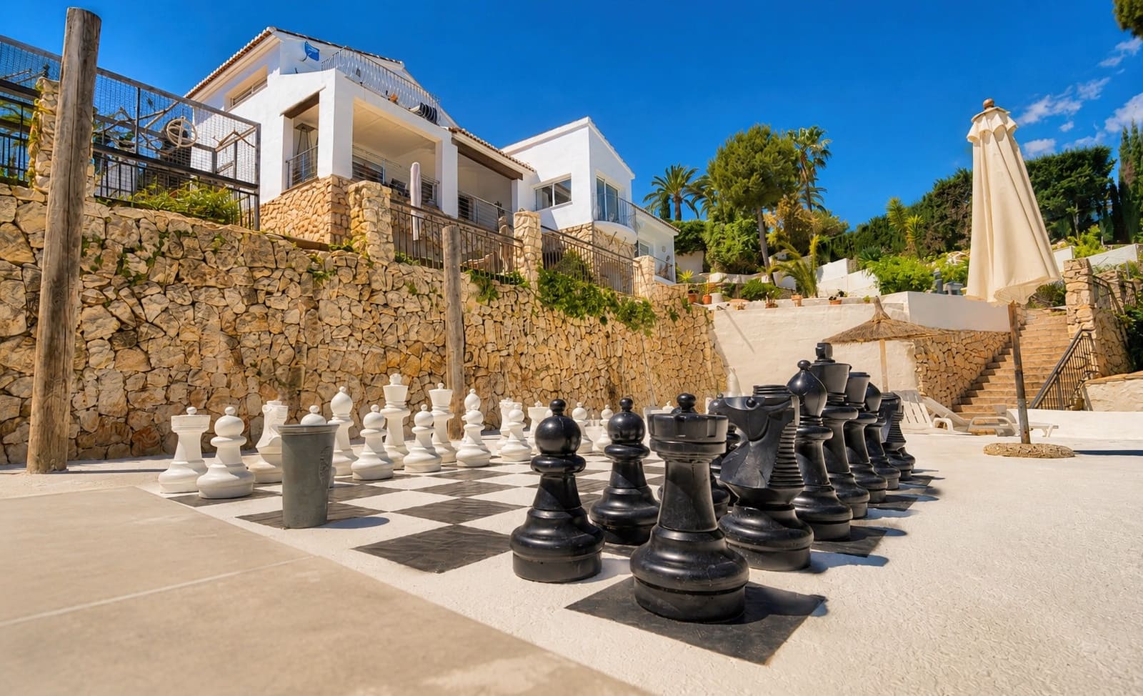 5 soveværelse Villa til salg i Javea / Xabia med swimmingpool - € 1.699.000 (Ref: 9875999)