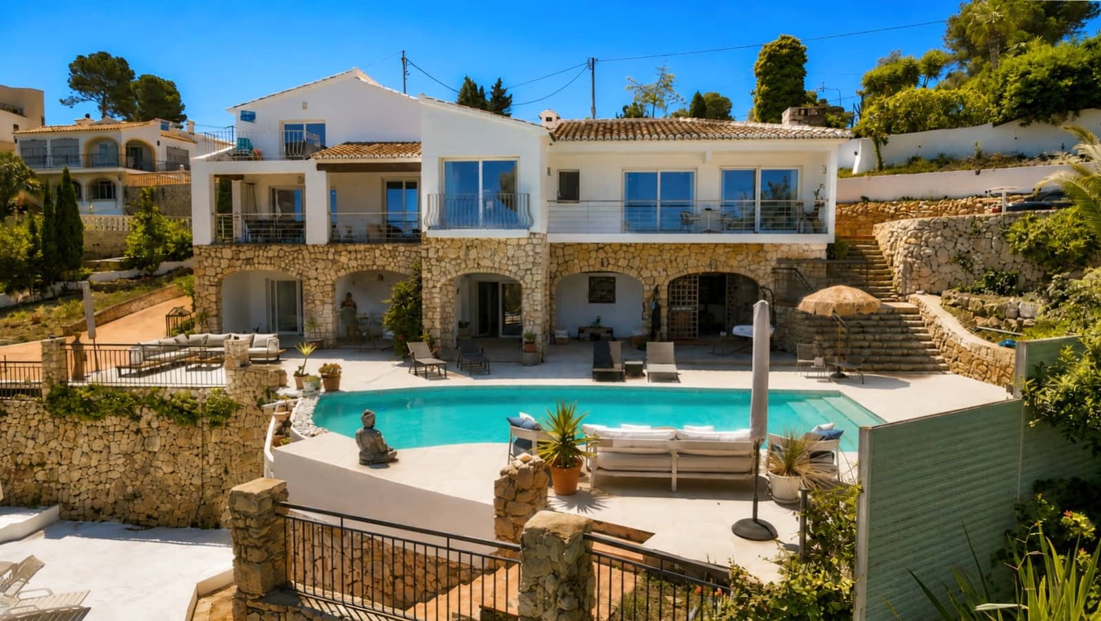 5 soveværelse Villa til salg i Javea / Xabia med swimmingpool - € 1.699.000 (Ref: 9875999)