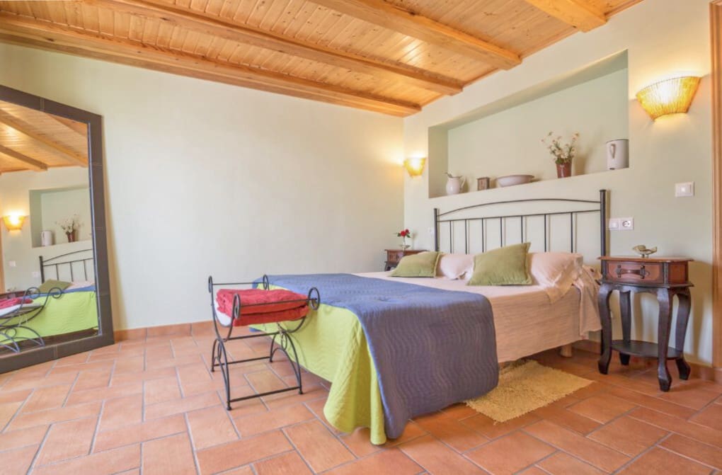 5 bedroom Townhouse for sale in Vall de Laguart - € 459,000 (Ref: 9878442)