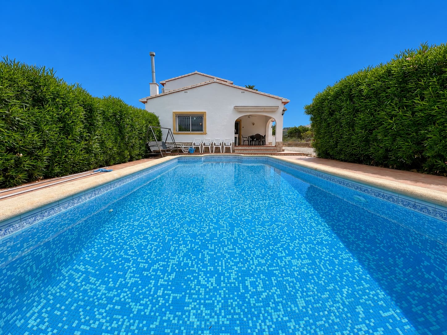 4 bedroom Villa for sale in Benidoleig with pool - € 575,000 (Ref: 9878443)