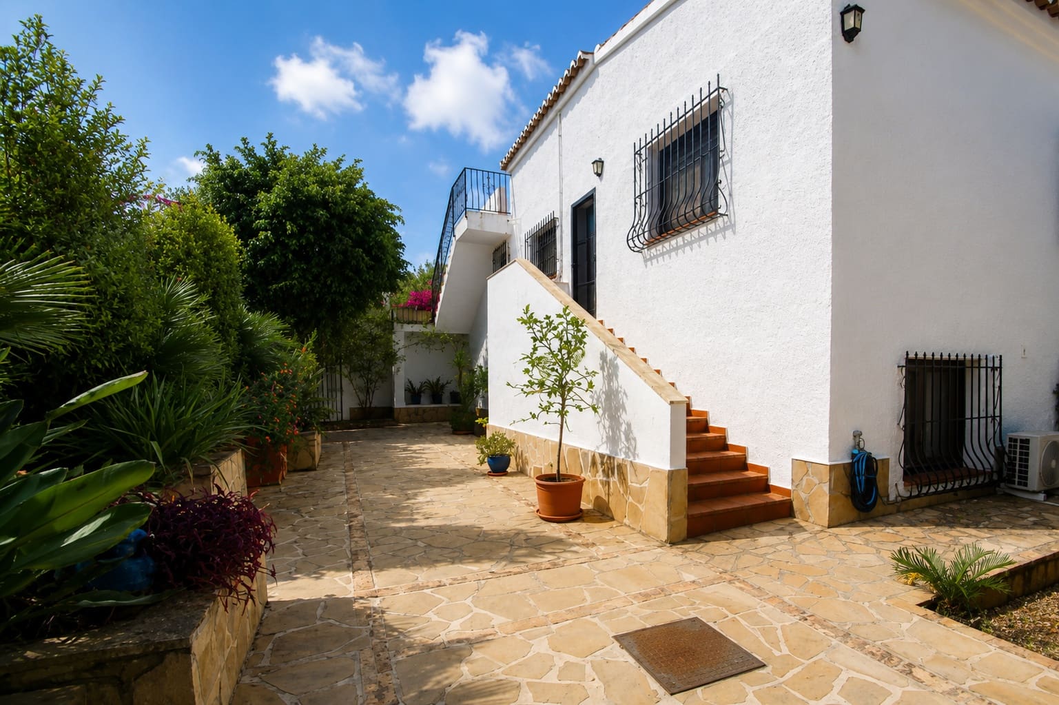 5 quarto Moradia para venda em Javea / Xabia com piscina - 850 000 € (Ref: 9880793)