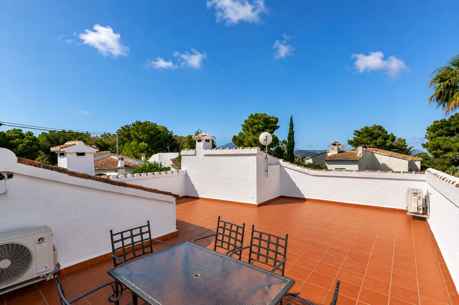 5 quarto Moradia para venda em Javea / Xabia com piscina - 850 000 € (Ref: 9880793)