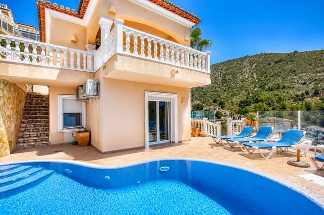 3 bedroom Villa for sale in Benitachell / Benitatxell with pool - € 499,000 (Ref: 9884438)