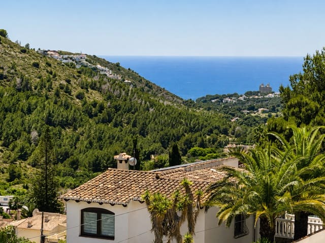 3 bedroom Villa for sale in Benitachell / Benitatxell with pool - € 499,000 (Ref: 9884438)