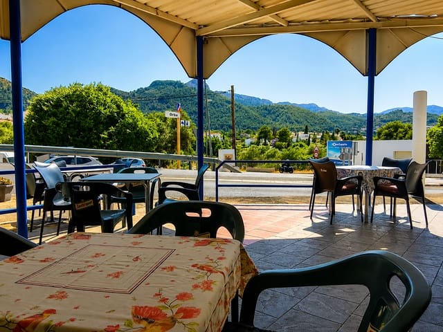 Restaurant/Bar til salg i Orba - € 485.000 (Ref: 9890082)