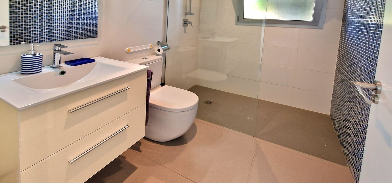 Chalet de 3 habitaciones en Benitachell / Benitatxell en venta con piscina - 1.100.000 € (Ref: 9891980)