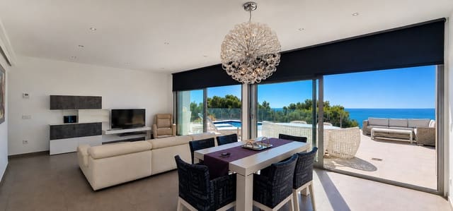 Chalet de 3 habitaciones en Benitachell / Benitatxell en venta con piscina - 1.100.000 € (Ref: 9891980)