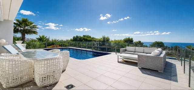 Chalet de 3 habitaciones en Benitachell / Benitatxell en venta con piscina - 1.100.000 € (Ref: 9891980)