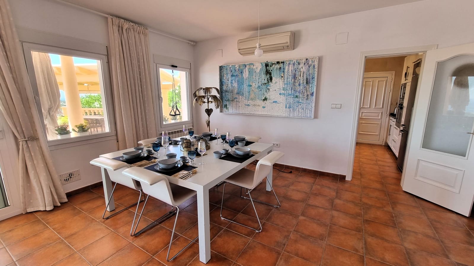 4 Zimmer Villa zu verkaufen in Teulada mit Pool - 1.565.000 € (Ref: 9891981)