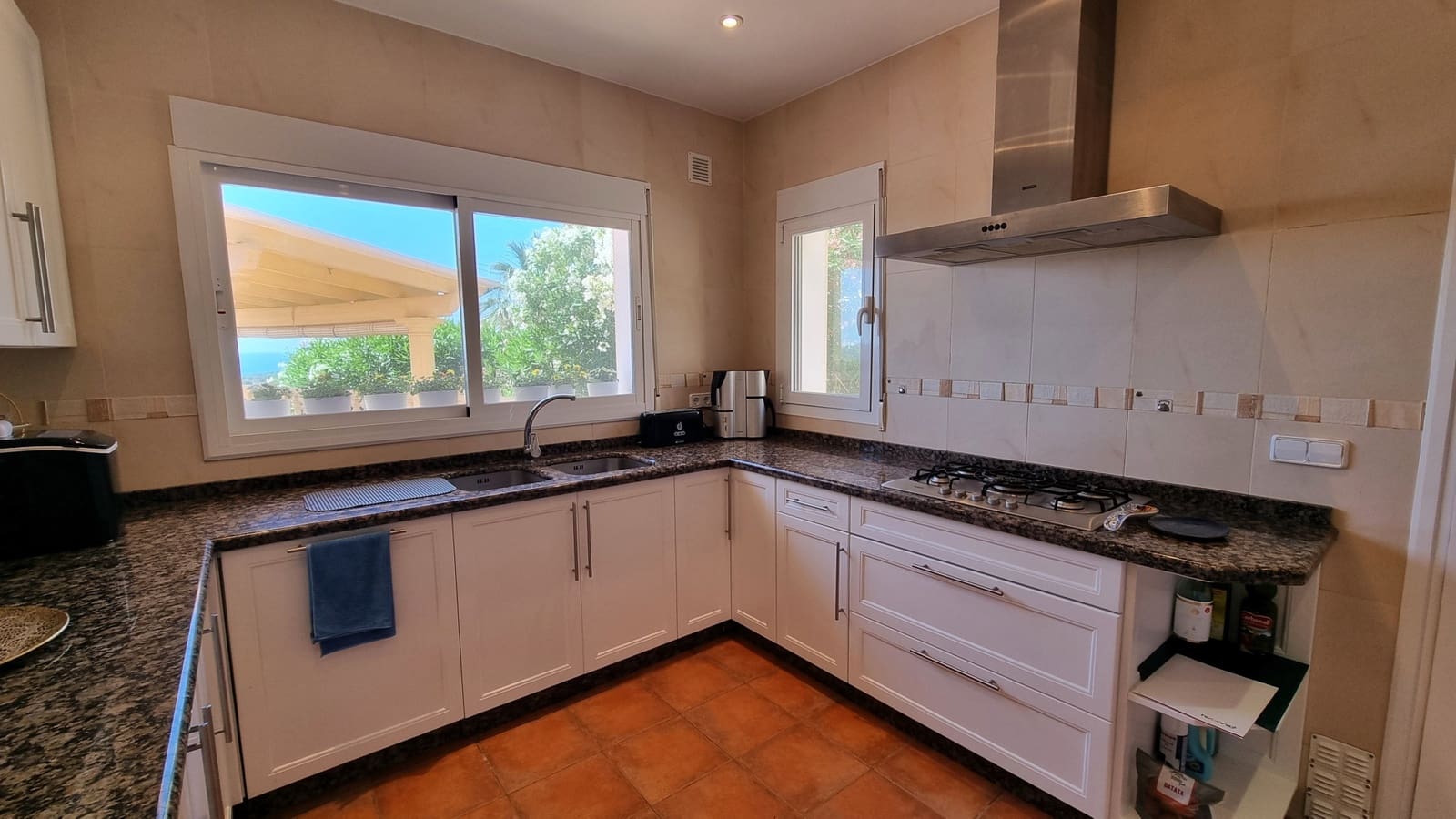 4 Zimmer Villa zu verkaufen in Teulada mit Pool - 1.565.000 € (Ref: 9891981)