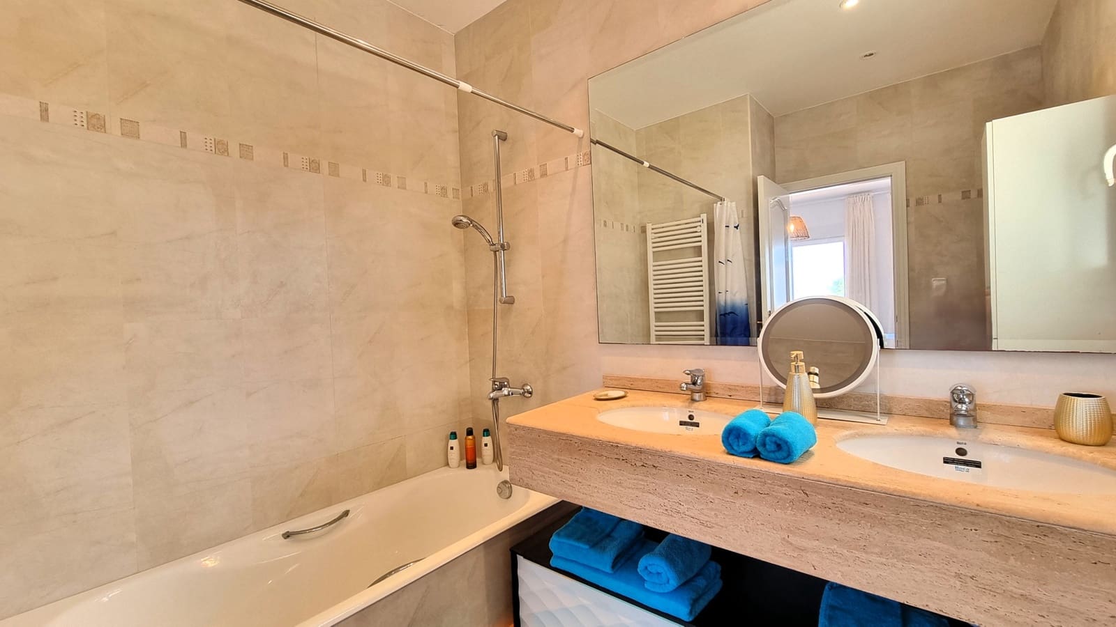 4 Zimmer Villa zu verkaufen in Teulada mit Pool - 1.565.000 € (Ref: 9891981)