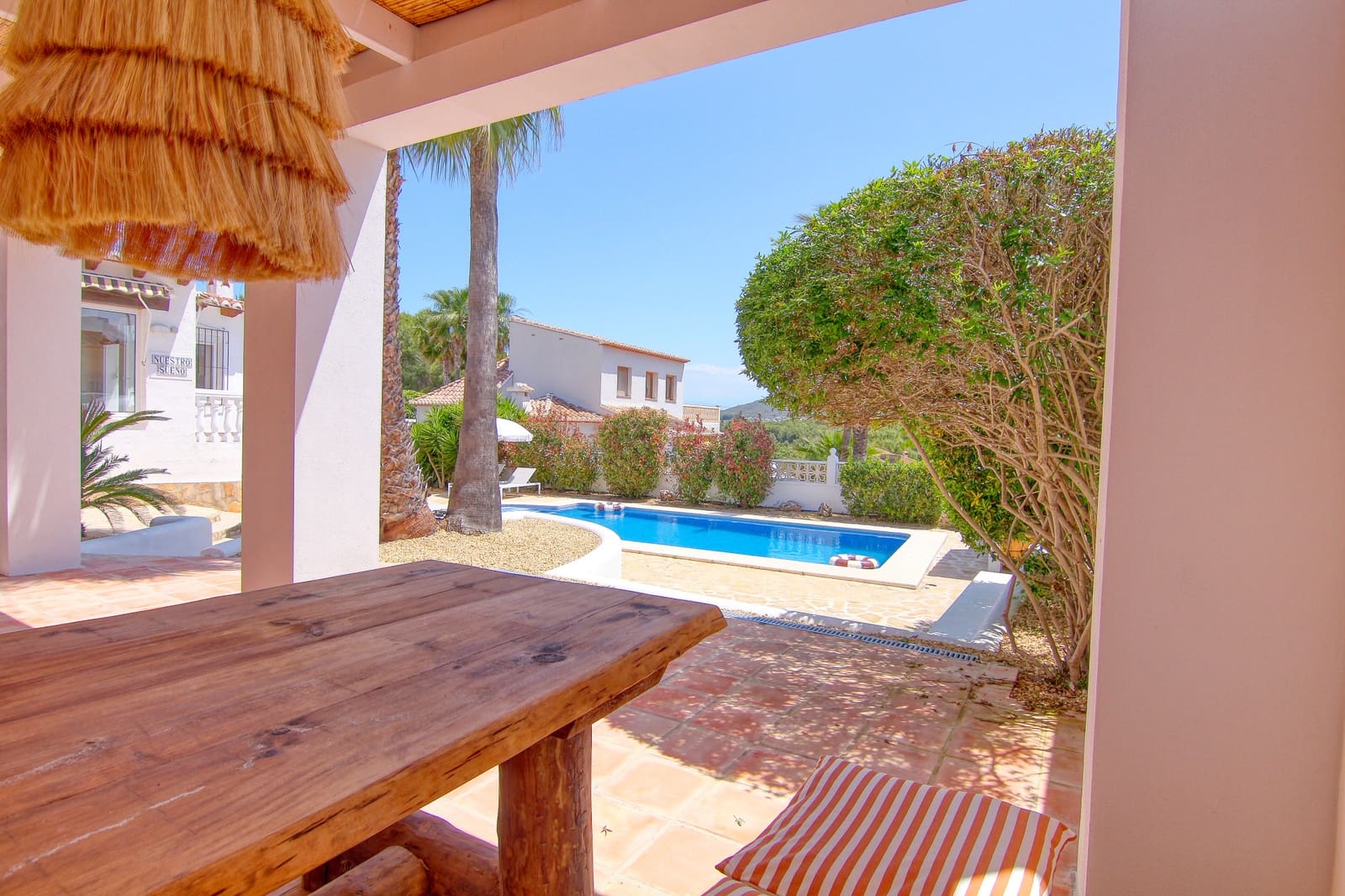 Chalet de 3 habitaciones en Benitachell / Benitatxell en alquiler vacacional con piscina - 575 € (Ref: 9891982)