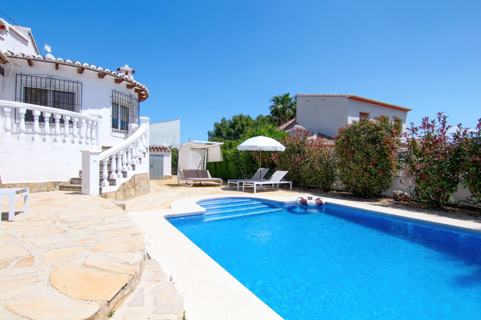 3 bedroom Villa for rent in Benitachell / Benitatxell with pool - € 2,300 (Ref: 9891983)