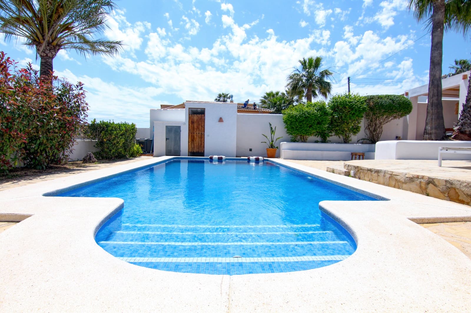 3 bedroom Villa for rent in Benitachell / Benitatxell with pool - € 2,300 (Ref: 9891983)