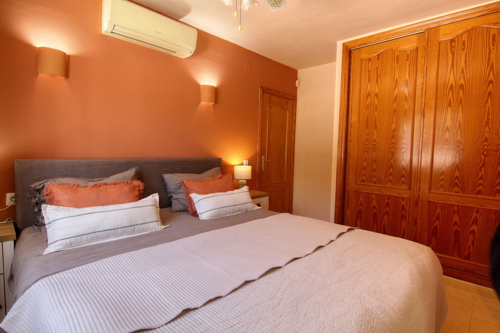 3 bedroom Villa for rent in Benitachell / Benitatxell with pool - € 2,300 (Ref: 9891983)