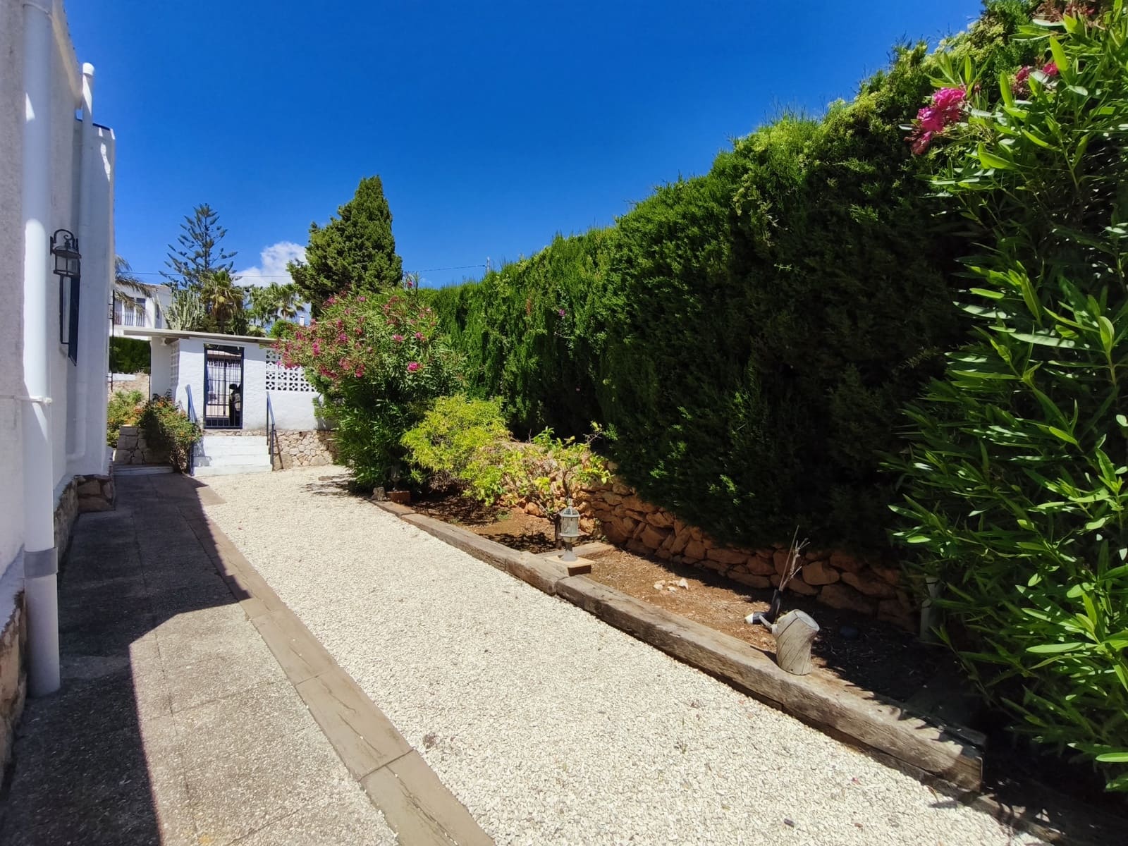 2 slaapkamer Villa te koop in Calpe / Calp met zwembad - € 545.000 (Ref: 9891986)