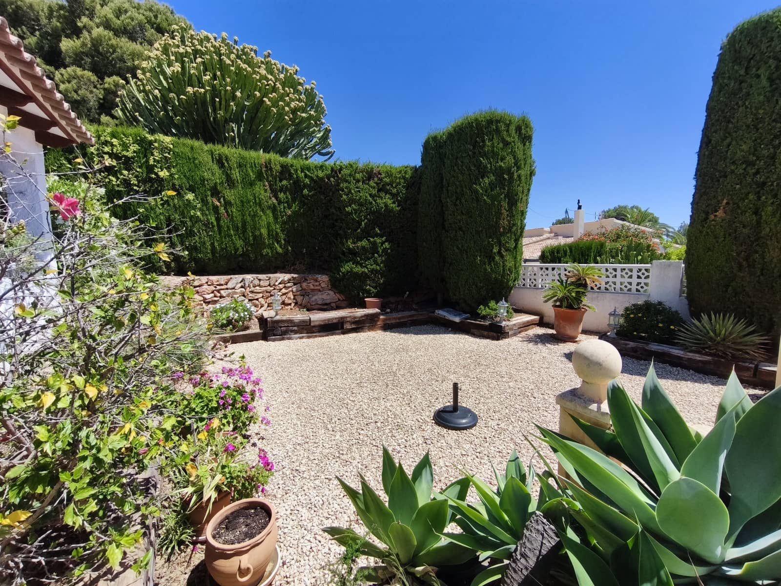 2 slaapkamer Villa te koop in Calpe / Calp met zwembad - € 545.000 (Ref: 9891986)
