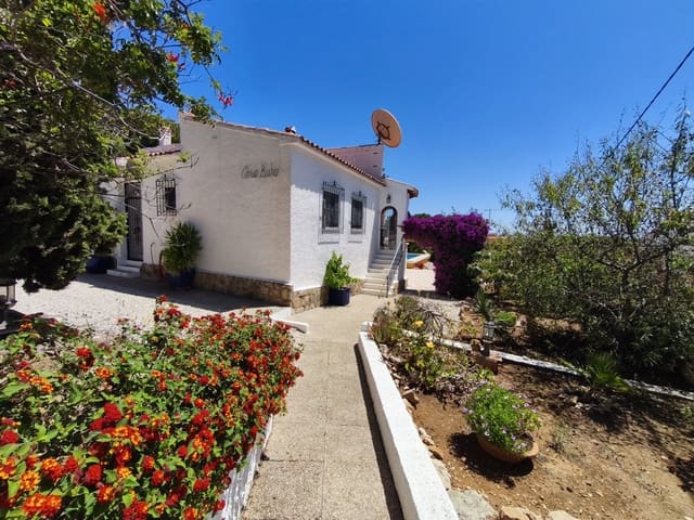 2 slaapkamer Villa te koop in Gargasindi, Calpe / Calp met zwembad - € 545.000 (Ref: 9891986)
