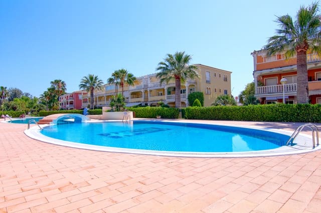 3 slaapkamer Appartement voor vakantieverhuur in Centro Urbano, Dénia - € 325 (Ref: 9891987)