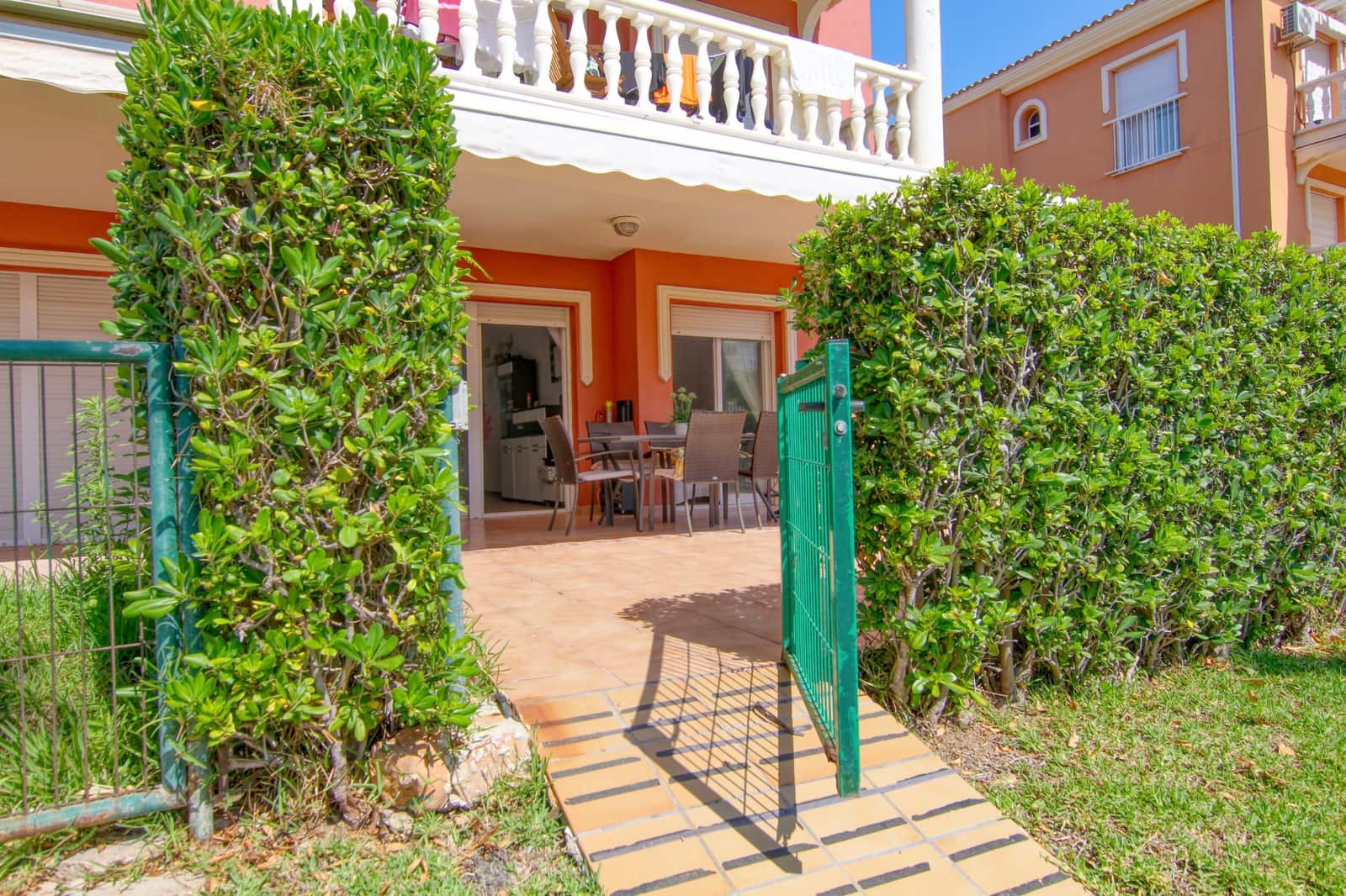 3 sovrum Lägenhet för semesterbostäder i Denia med pool - 325 € (Ref: 9891987)