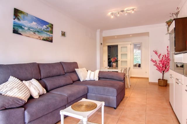 3 soveværelse Lejlighed til leje i Centro Urbano, Dénia med swimmingpool - € 1.300 (Ref: 9891988)