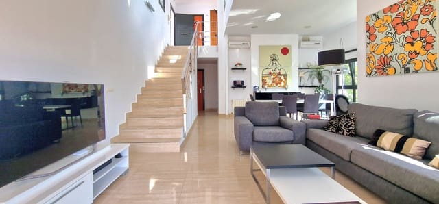 3 chambre Villa/Maison à vendre à Benissa avec piscine - 790 000 € (Ref: 9899396)