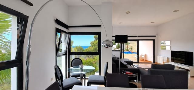 3 slaapkamer Villa te koop in Benissa met zwembad - € 790.000 (Ref: 9899396)