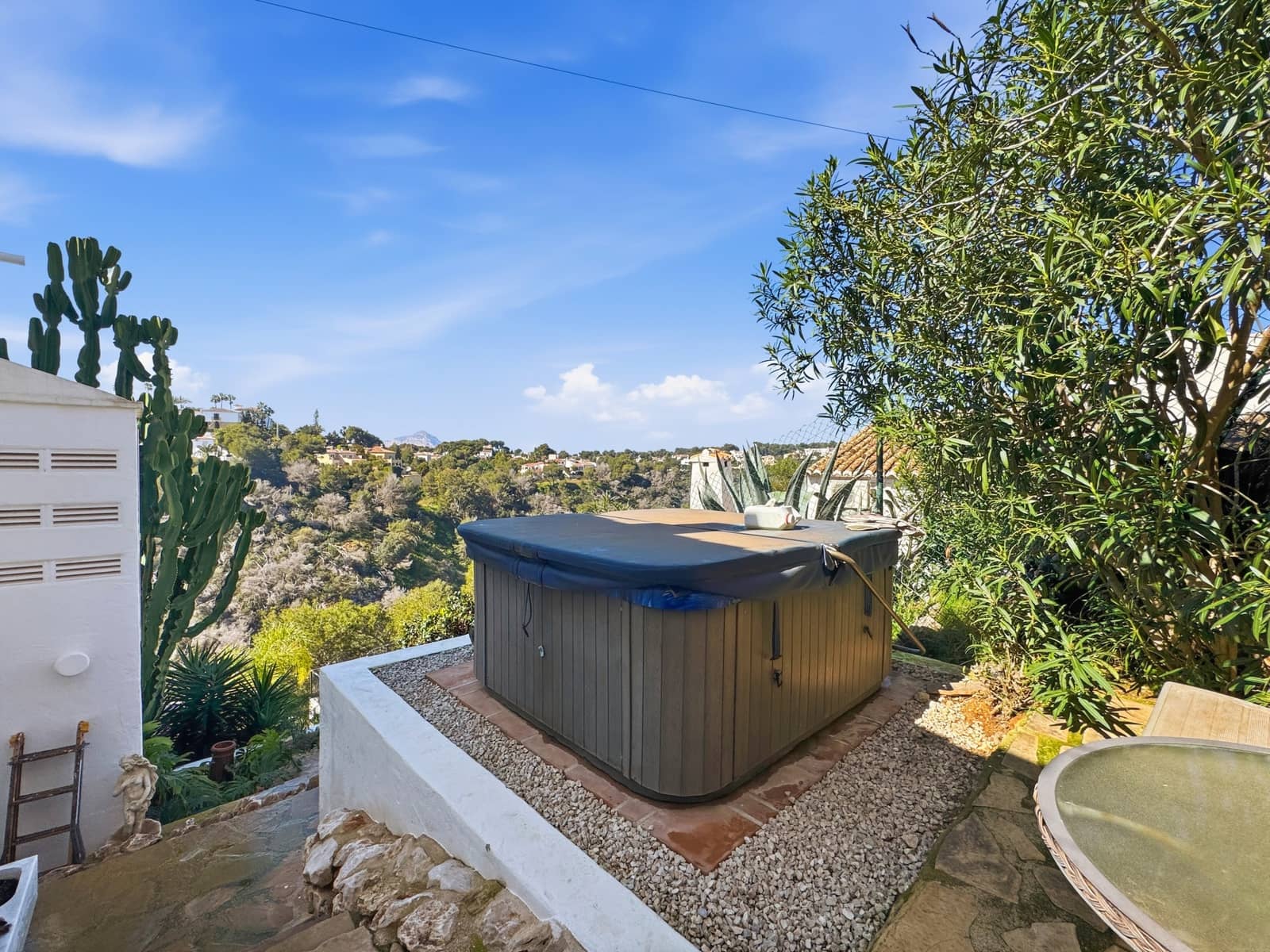3 slaapkamer Villa te koop in Javea / Xabia met zwembad - € 2.400.000 (Ref: 9906993)