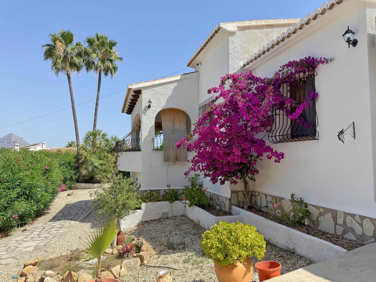 3 soveværelse Villa til salg i Javea / Xabia med swimmingpool - € 749.000 (Ref: 9921956)