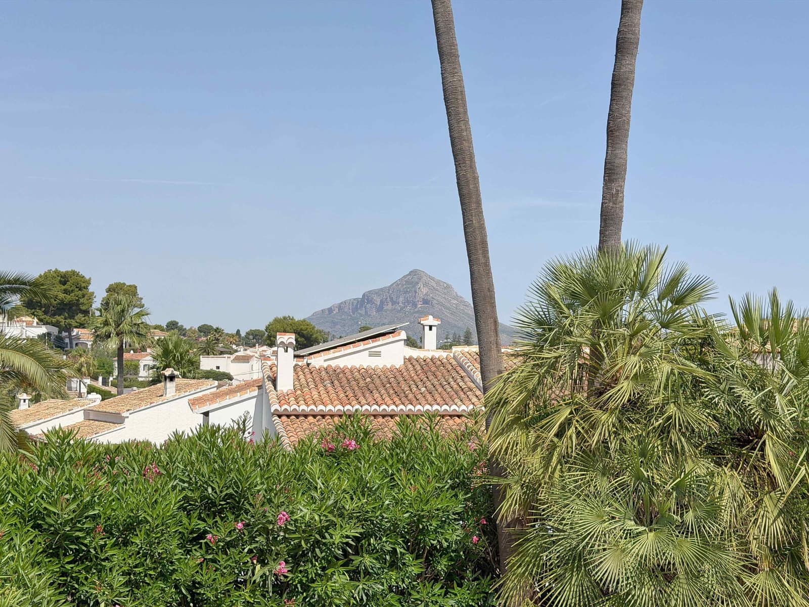 3 soveværelse Villa til salg i Javea / Xabia med swimmingpool - € 749.000 (Ref: 9921956)