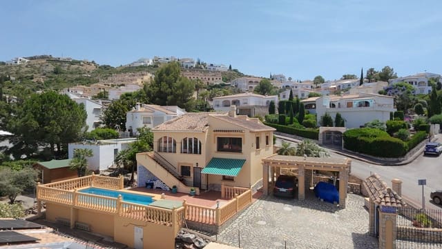 5 soveværelse Villa til salg i Ráfol de Almunia med swimmingpool - € 550.000 (Ref: 9927077)