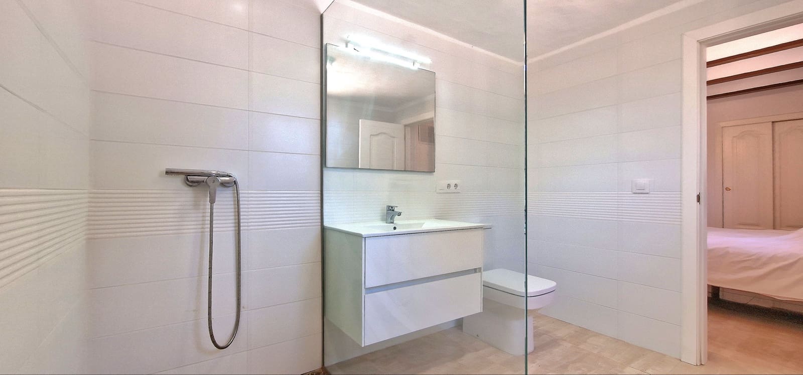 6 soveværelse Villa til salg i Moraira med swimmingpool - € 650.000 (Ref: 9936108)