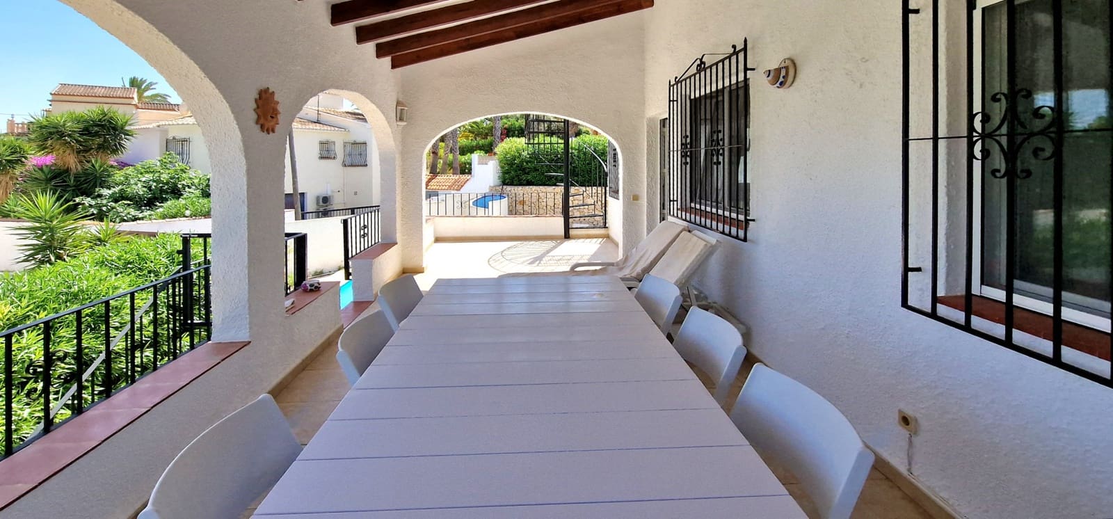 6 soveværelse Villa til salg i Moraira med swimmingpool - € 650.000 (Ref: 9936108)
