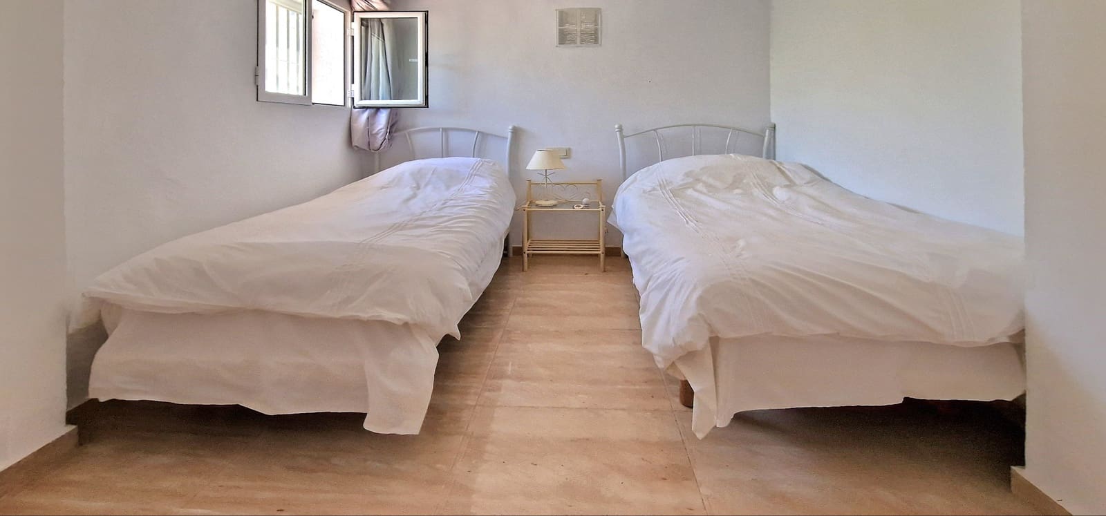 6 soveværelse Villa til salg i Moraira med swimmingpool - € 650.000 (Ref: 9936108)