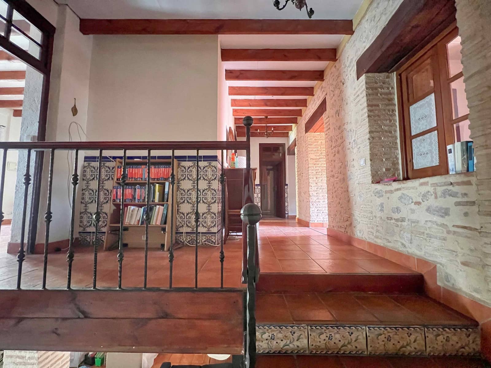 5 bedroom Townhouse for sale in Almoines with pool - € 345,000 (Ref: 9936109)