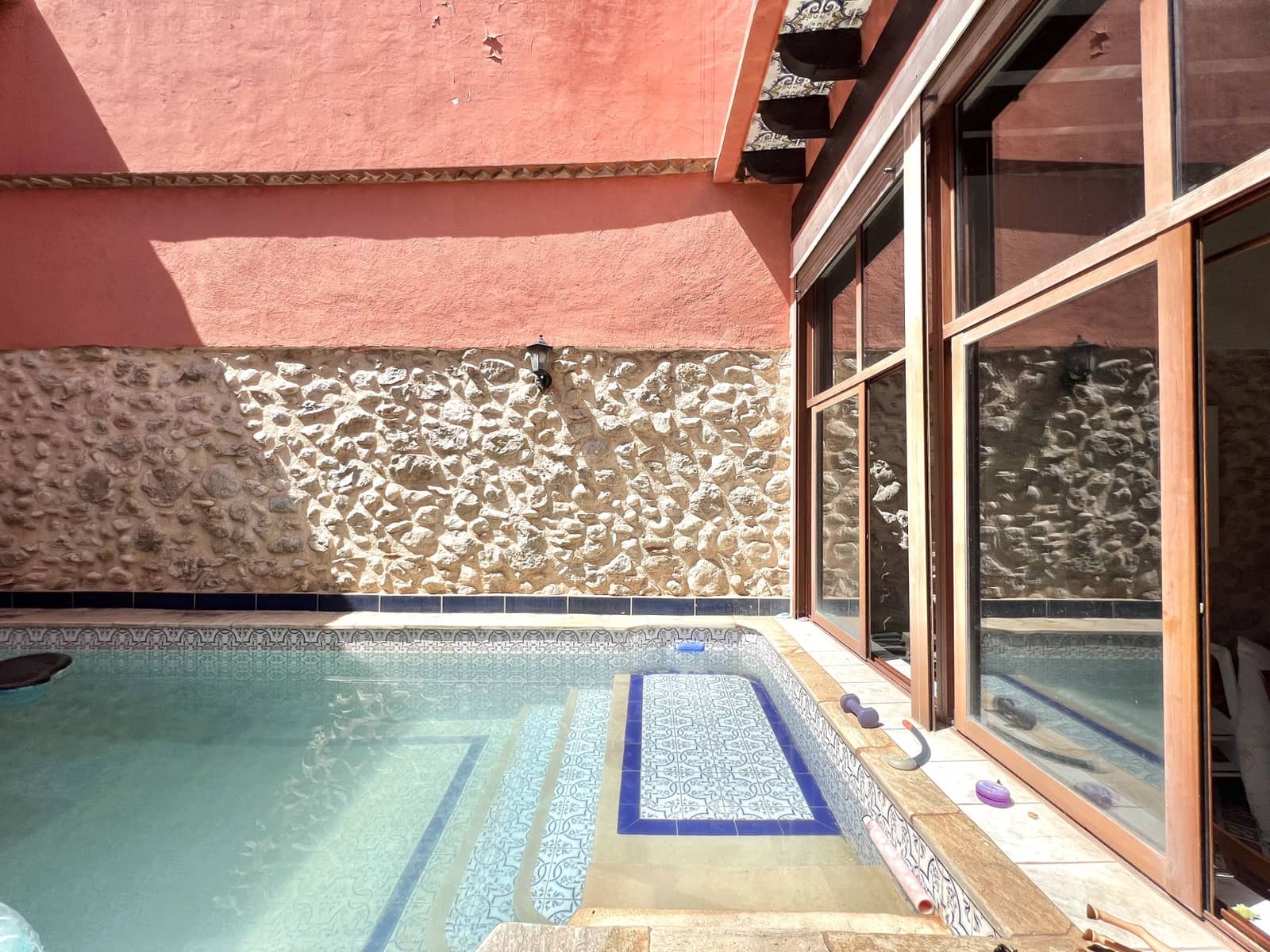 5 bedroom Townhouse for sale in Almoines with pool - € 345,000 (Ref: 9936109)