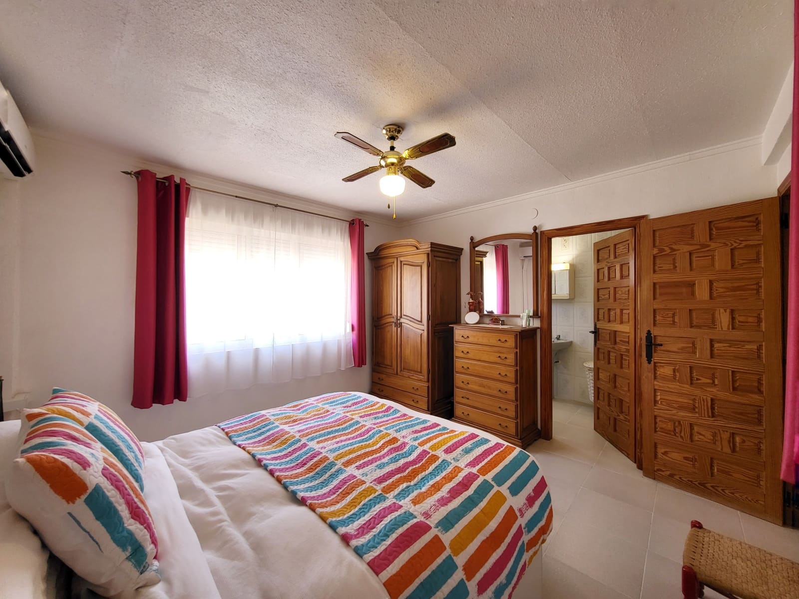 3 quarto Casa em Banda para venda em La Font d'En Carros com piscina - 214 500 € (Ref: 9936112)