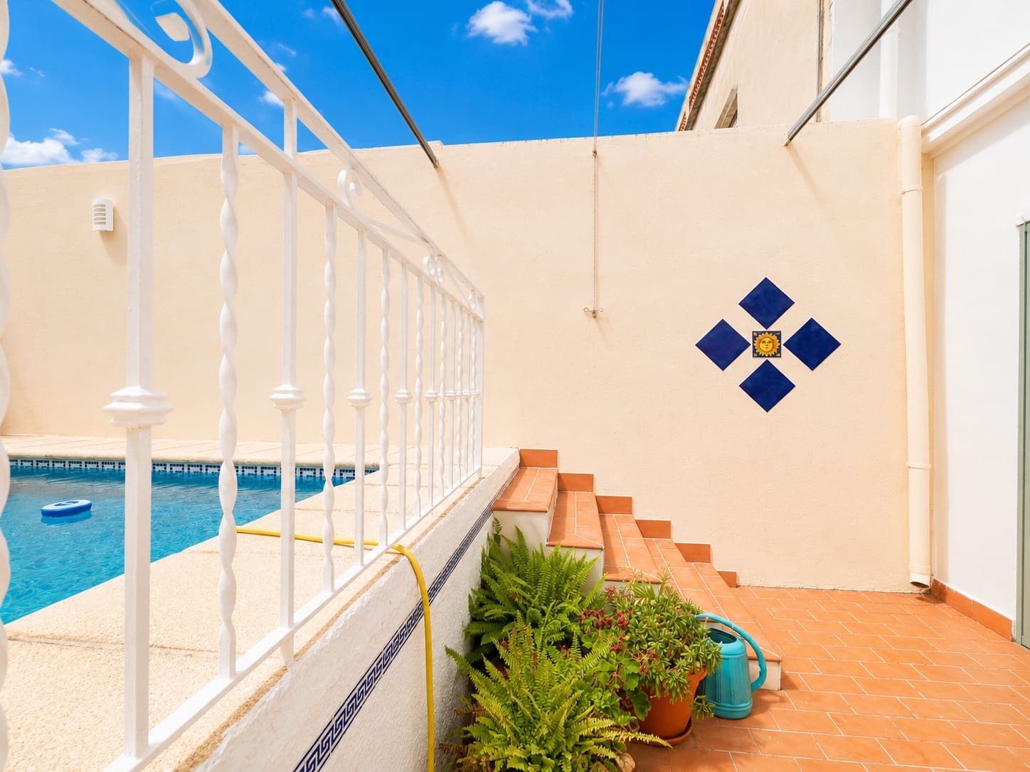 3 quarto Casa em Banda para venda em La Font d'En Carros com piscina - 214 500 € (Ref: 9936112)