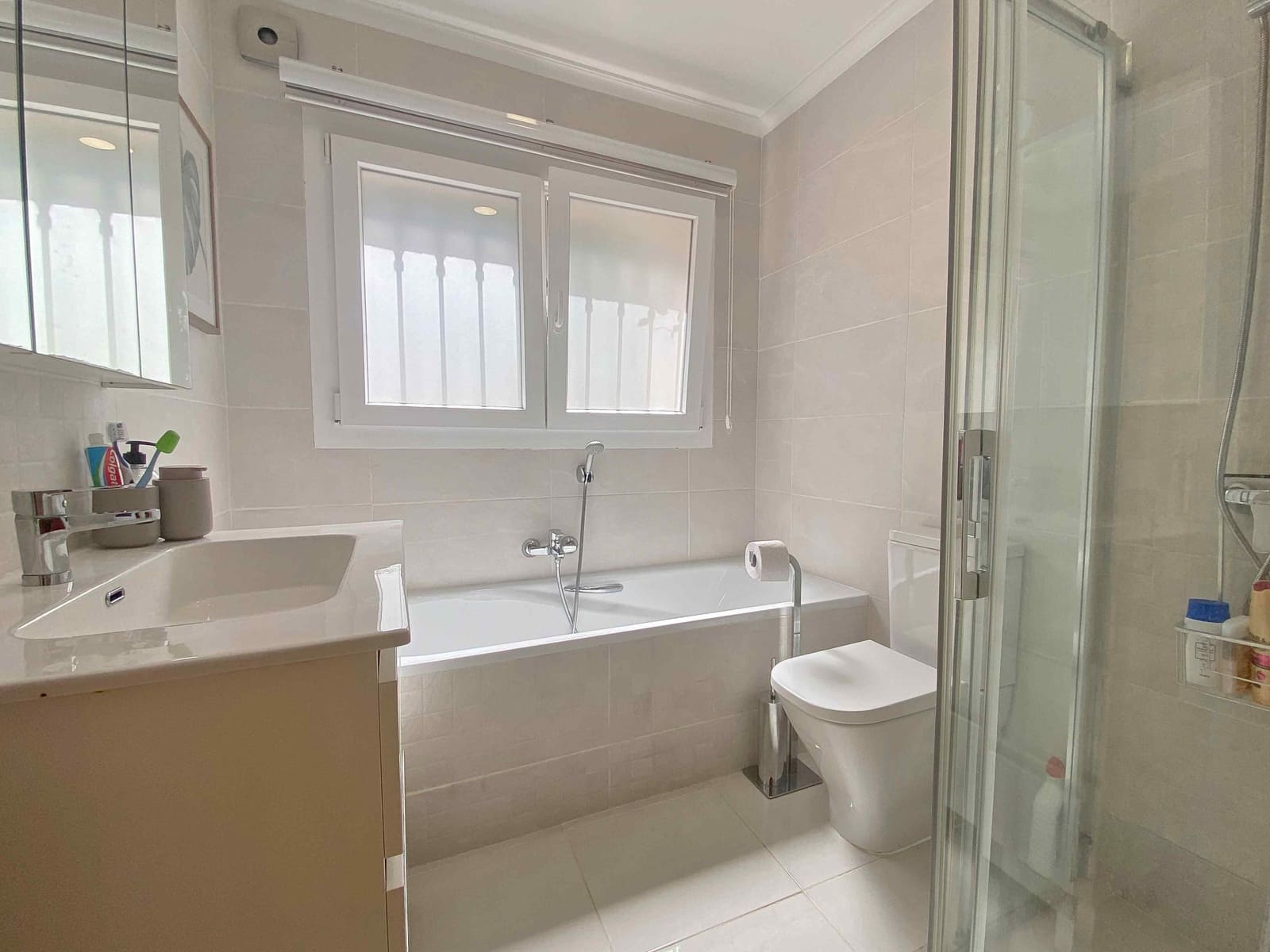 3 sypialnia Willa na sprzedaż w Benidoleig z basenem - 475 000 € (Ref: 9937884)