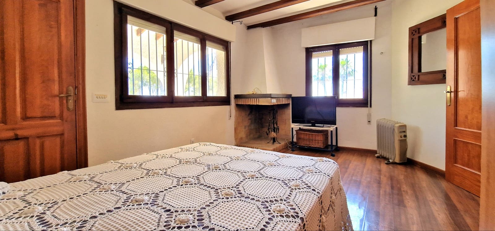 6 soverom Villa til salgs i Moraira med svømmebasseng - € 998 000 (Ref: 9945434)