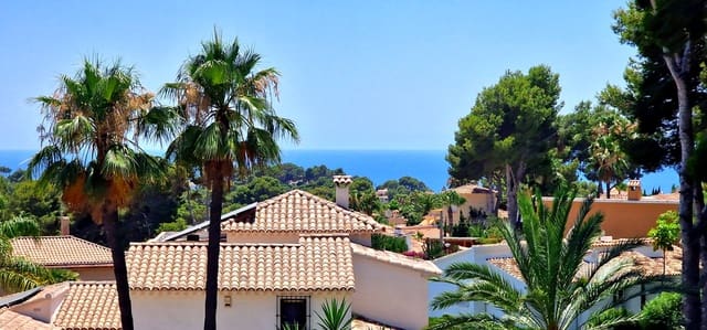 6 soverom Villa til salgs i Casco Urbano, Teulada-Moraira med svømmebasseng - € 998 000 (Ref: 9945434)