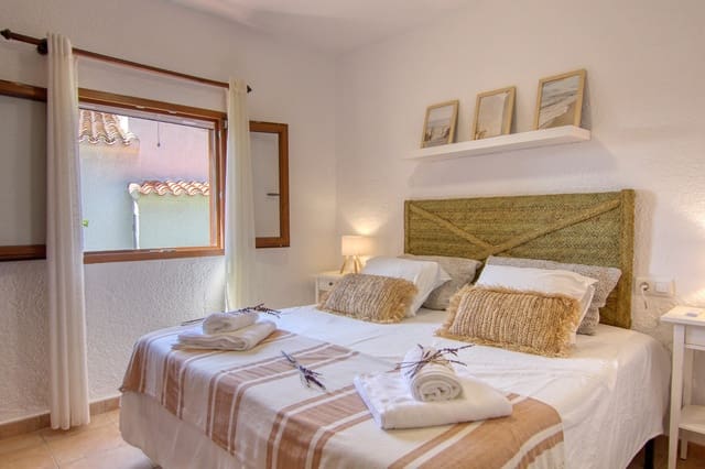 2 soveværelse Bungalow til leje i Centro ciudad, Javea / Xàbia - € 1.200 (Ref: 9949479)