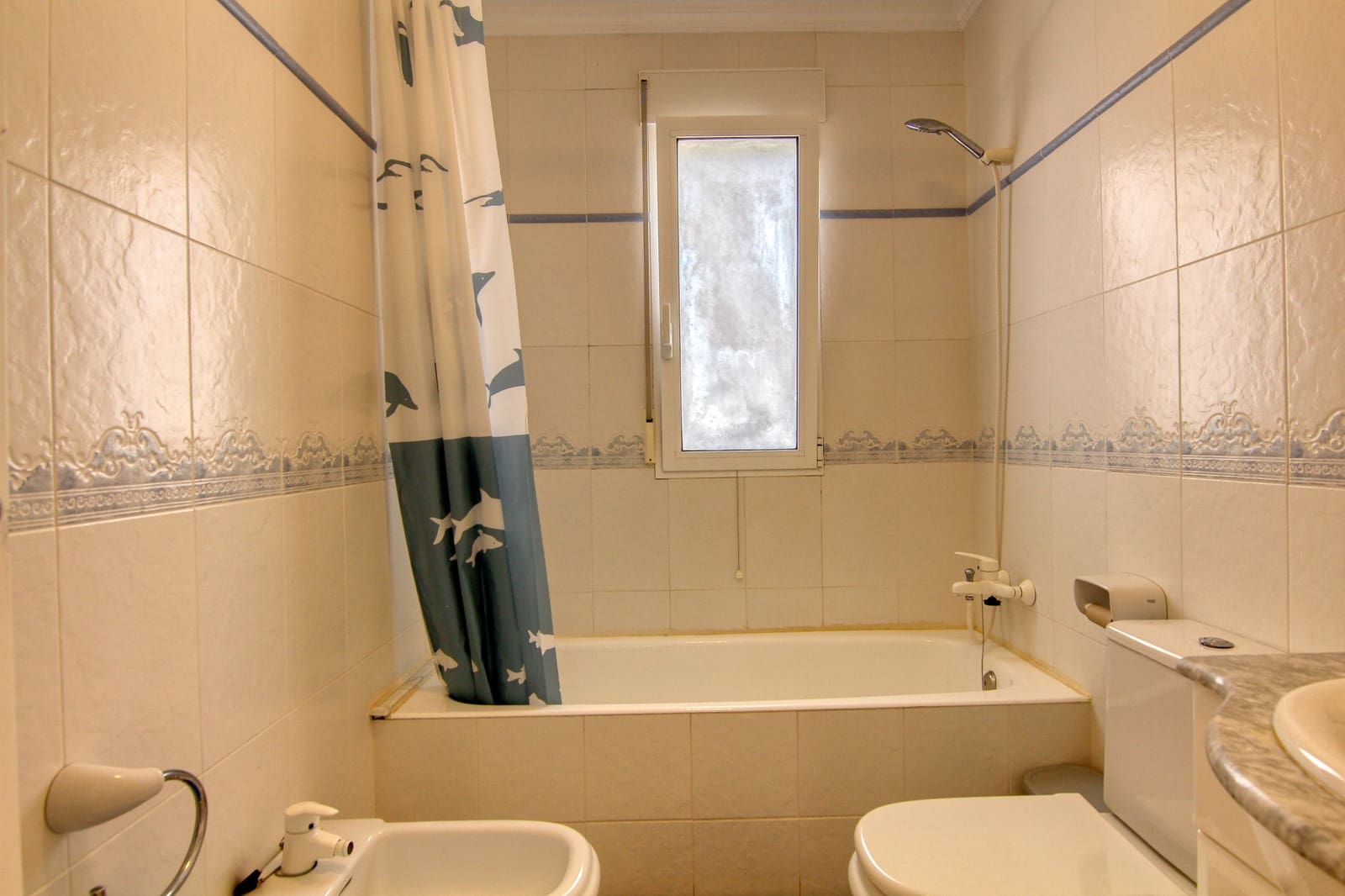 2 slaapkamer Appartement voor vakantieverhuur in Denia met zwembad - € 225 (Ref: 9949480)