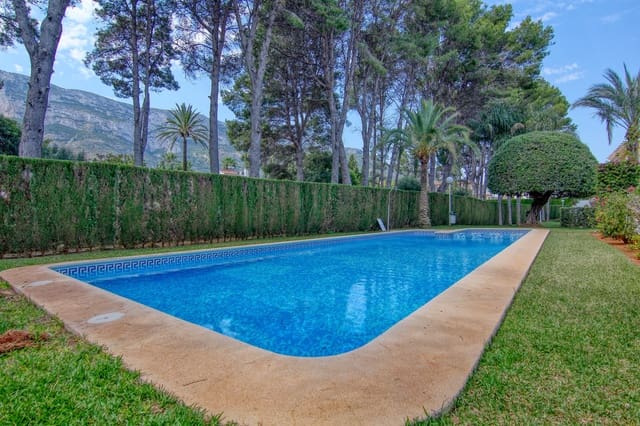 2 soverom Leilighet til leie i Centro Urbano, Dénia med svømmebasseng - € 900 (Ref: 9949481)