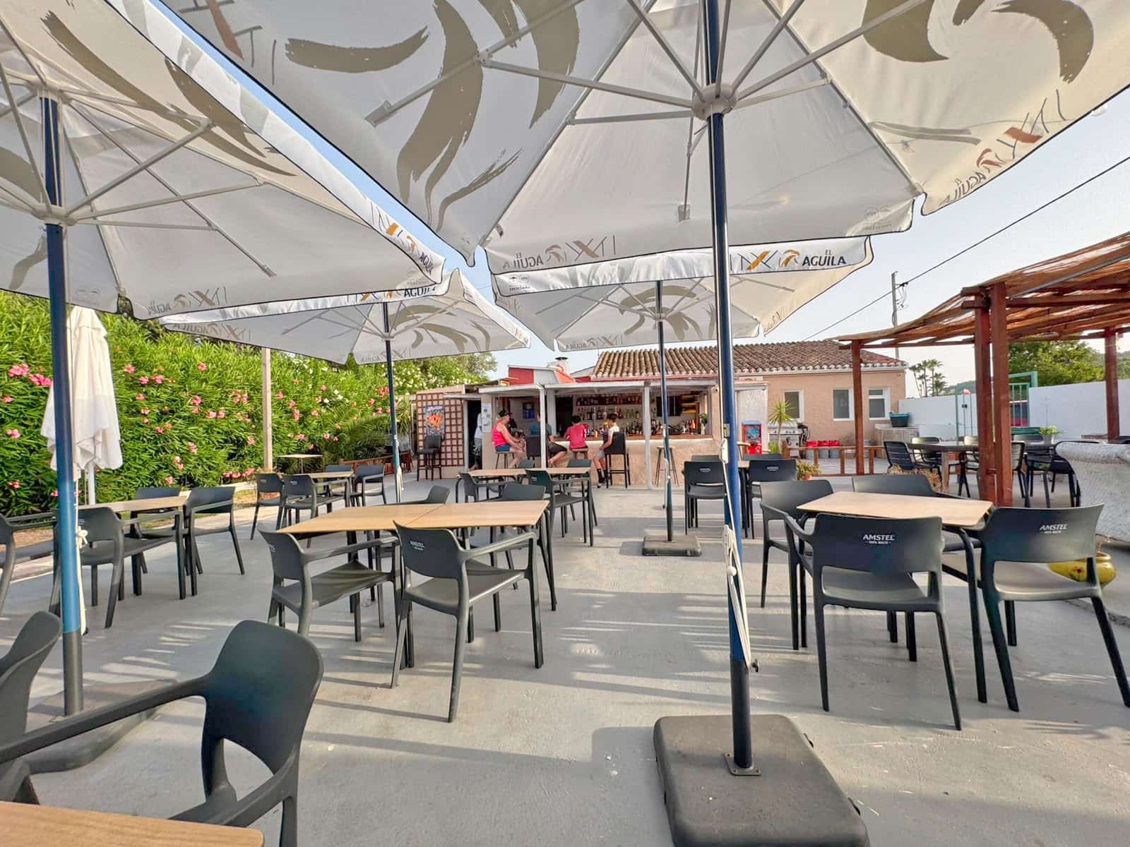 Restaurant/Bar for sale in Arenal - € 450,000 (Ref: 9952358)