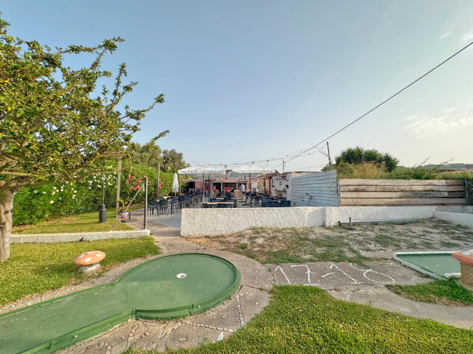 Restaurant/Bar for sale in Arenal - € 450,000 (Ref: 9952358)